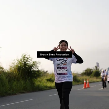 Runner Photo 7666977