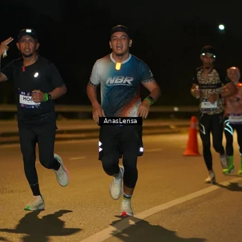 Runner Photo 7666980
