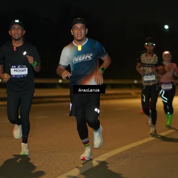 Runner Photo 7666987
