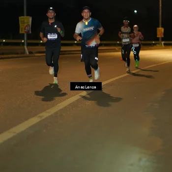 Runner Photo 7666992