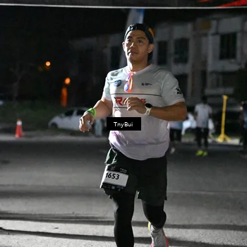 Runner Photo 7667009