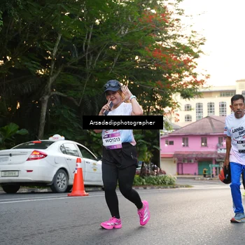 Runner Photo 7667037
