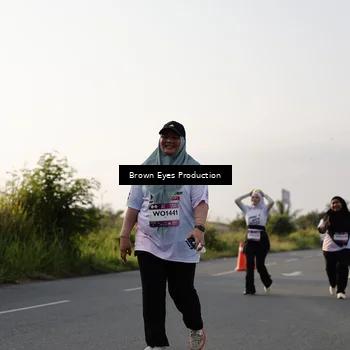 Runner Photo 7667040