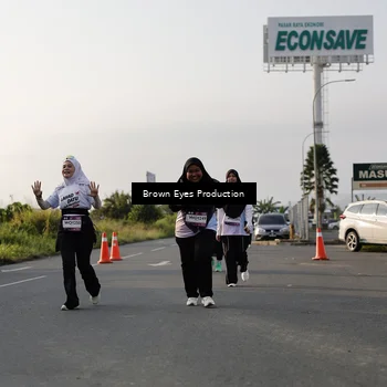 Runner Photo 7667062