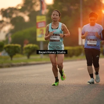 Runner Photo 7667091