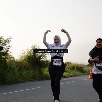 Runner Photo 7667105