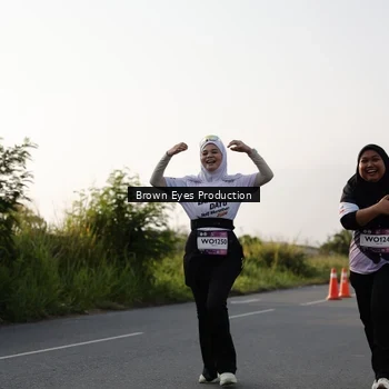 Runner Photo 7667110