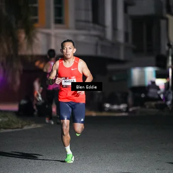 Runner Photo 7667112