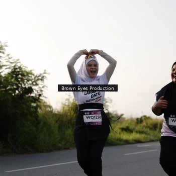 Runner Photo 7667121