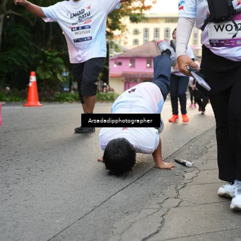 Runner Photo 7667124