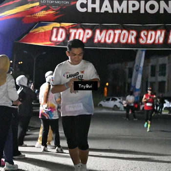Runner Photo 7667126