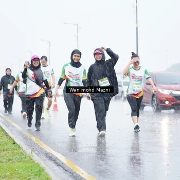 Runner Photo 7667157