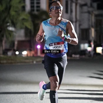 Runner Photo 7667160