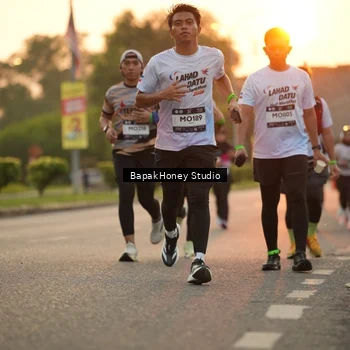 Runner Photo 7667162