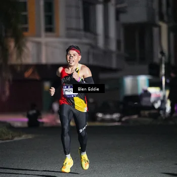 Runner Photo 7667171