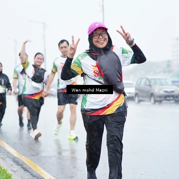 Runner Photo 7667172