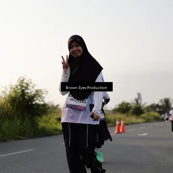 Runner Photo 7667175
