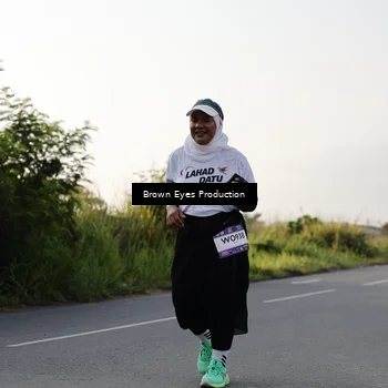 Runner Photo 7667191