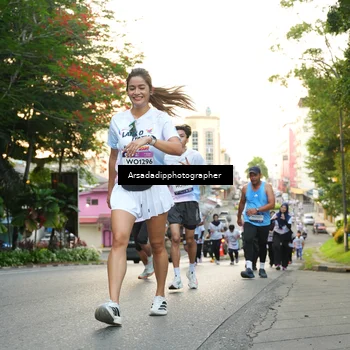 Runner Photo 7667193
