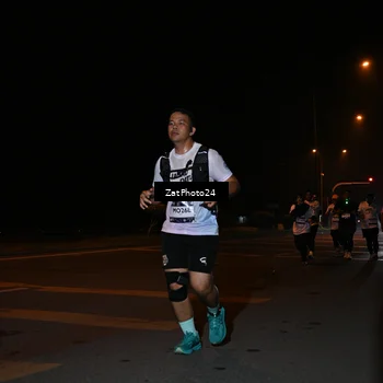 Runner Photo 7667208