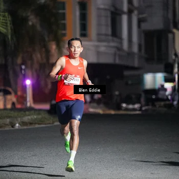 Runner Photo 7667216