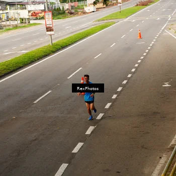 Runner Photo 7667220