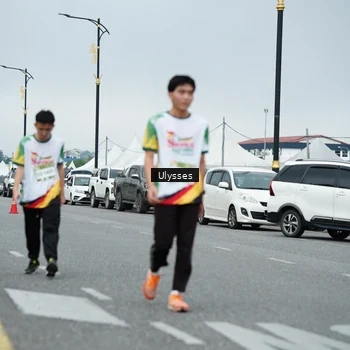 Runner Photo 7667223