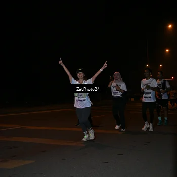 Runner Photo 7667242
