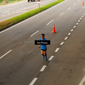Runner Photo 7667269