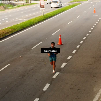 Runner Photo 7667280