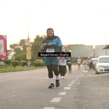Runner Photo 7667294
