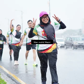 Runner Photo 7667298