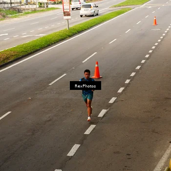 Runner Photo 7667301
