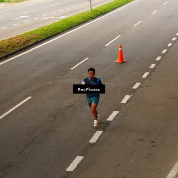 Runner Photo 7667310