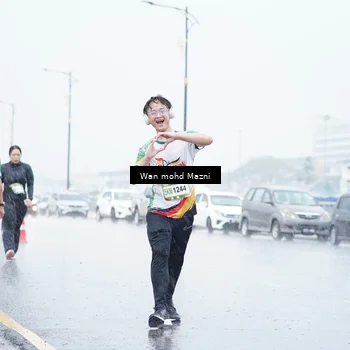 Runner Photo 7667313
