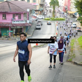 Runner Photo 7667318