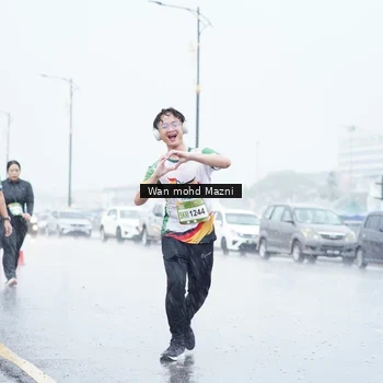 Runner Photo 7667320