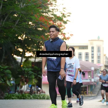 Runner Photo 7667322