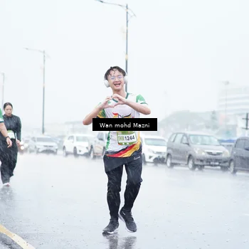 Runner Photo 7667325