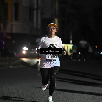 Runner Photo 7667334