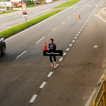 Runner Photo 7667336