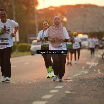 Runner Photo 7667338