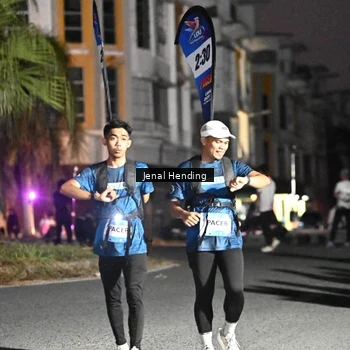 Runner Photo 7667345