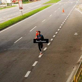 Runner Photo 7667349