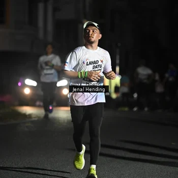 Runner Photo 7667362