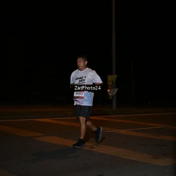 Runner Photo 7667384