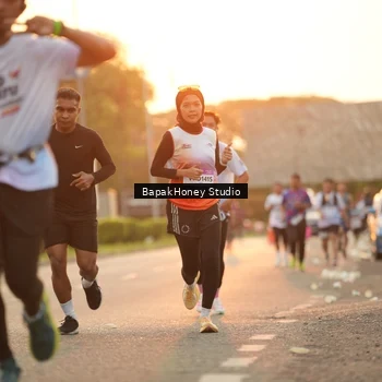 Runner Photo 7667387