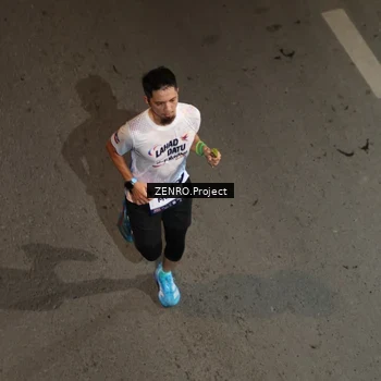 Runner Photo 7667391