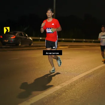 Runner Photo 7667399