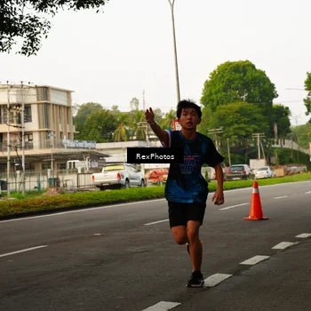 Runner Photo 7667401